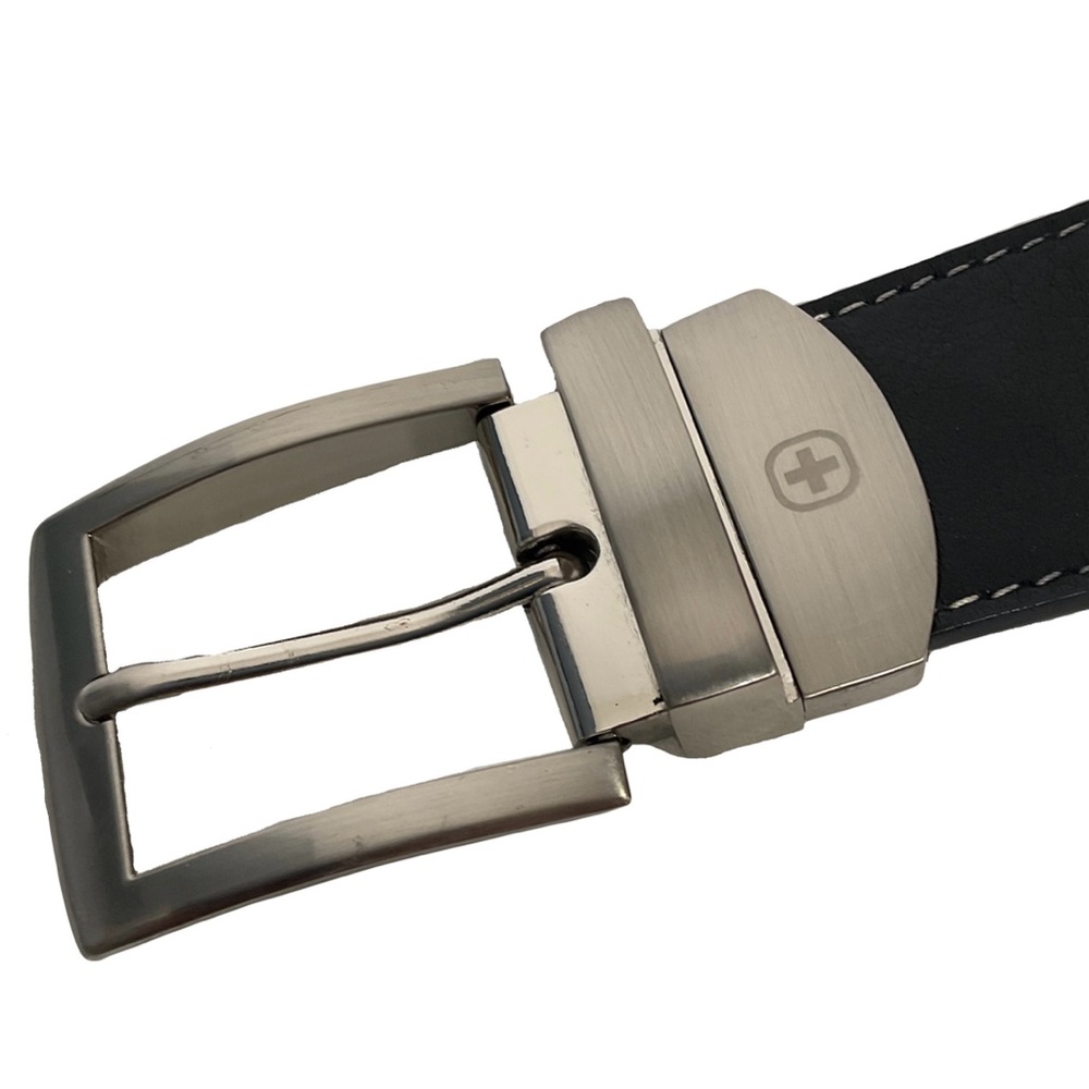 Swiss Gear Leather Black & Brown Reversible Belt Aluminum Buckle 45.5” Length